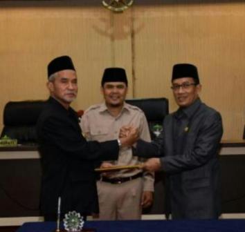 Pemerintah dan DRPD Kepulauan Meranti Sahkan APBD-P 2017 Sebesar Rp 1,089 Triliun